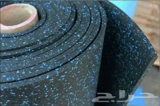 أرضيات مطاطيه ملاعب تنس وطائره بلاط مطاطي رول مطاطي 11