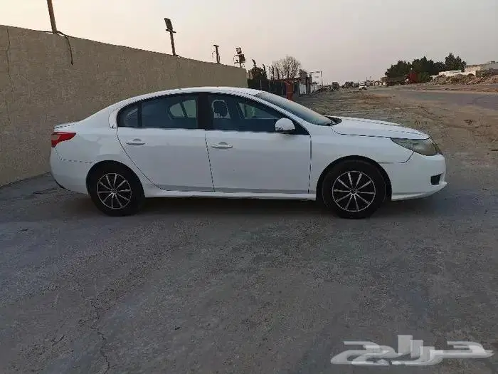 للبيع رينو سافران 4 سلندر موديل 2012 6
