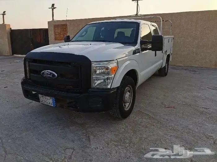 للبيع ونيت فورد F350 غمارتين بدون دبل ماشي قليل 0