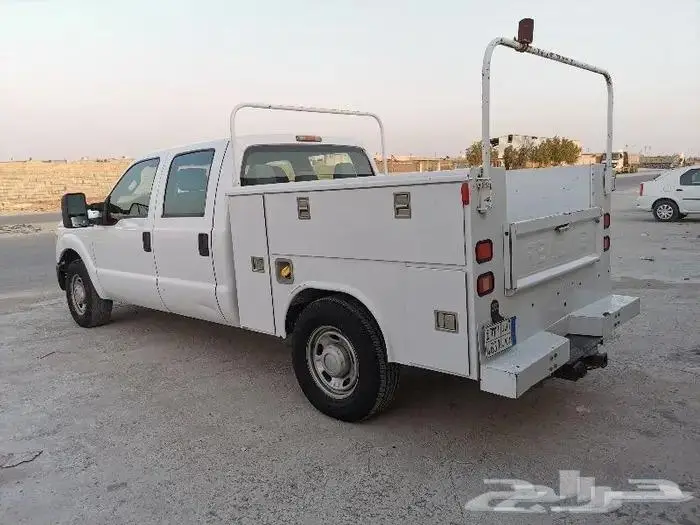 للبيع ونيت فورد F350 غمارتين بدون دبل ماشي قليل 6