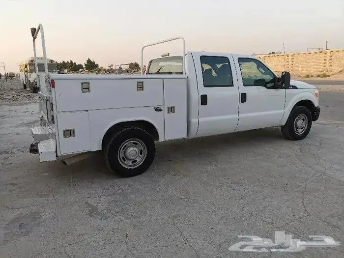 للبيع ونيت فورد F350 غمارتين بدون دبل ماشي قليل 7