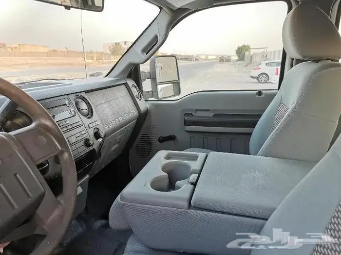 للبيع ونيت فورد F350 غمارتين بدون دبل ماشي قليل 26