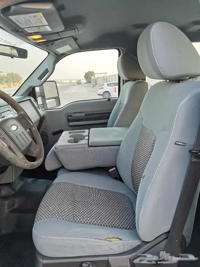 للبيع ونيت فورد F350 غمارتين بدون دبل ماشي قليل 31
