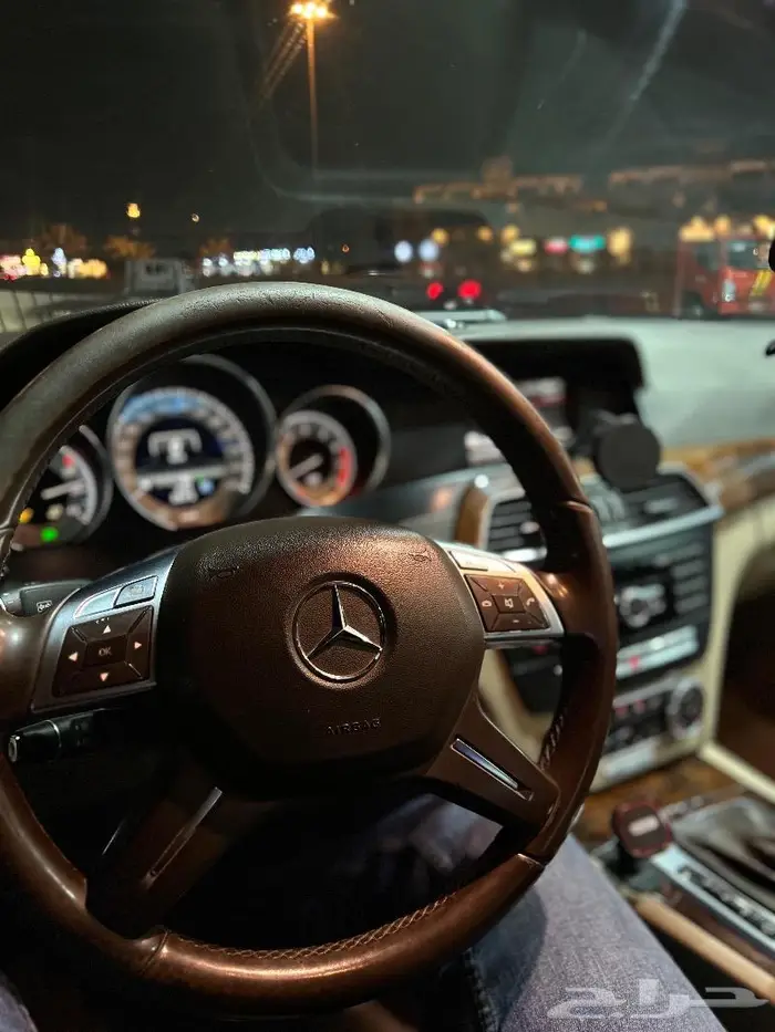 مرسيدس c200موديل 2013 22