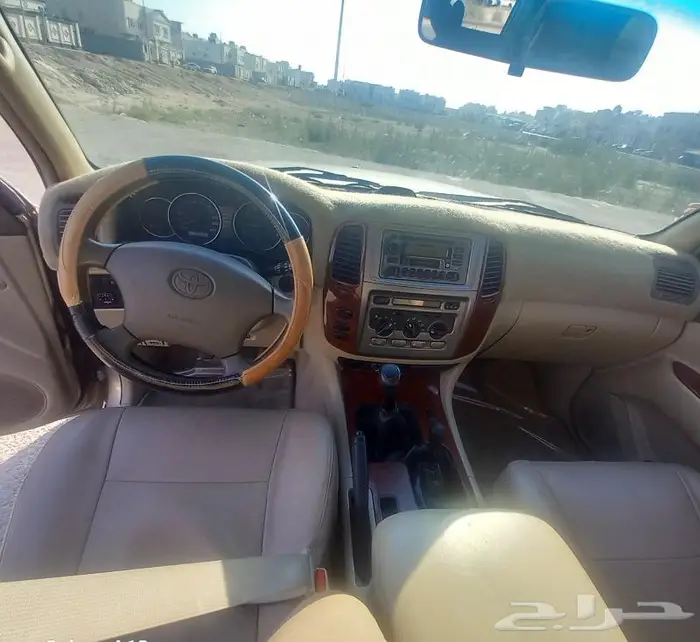 لاندكروزر 2004 3