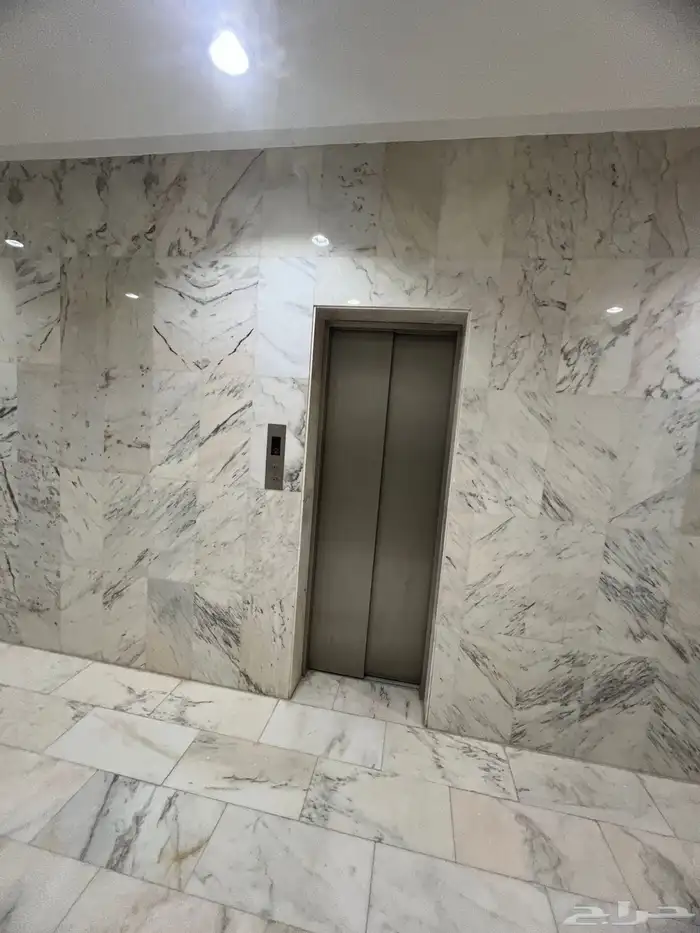 شقق للايجار في عمارة بالمونسية 6