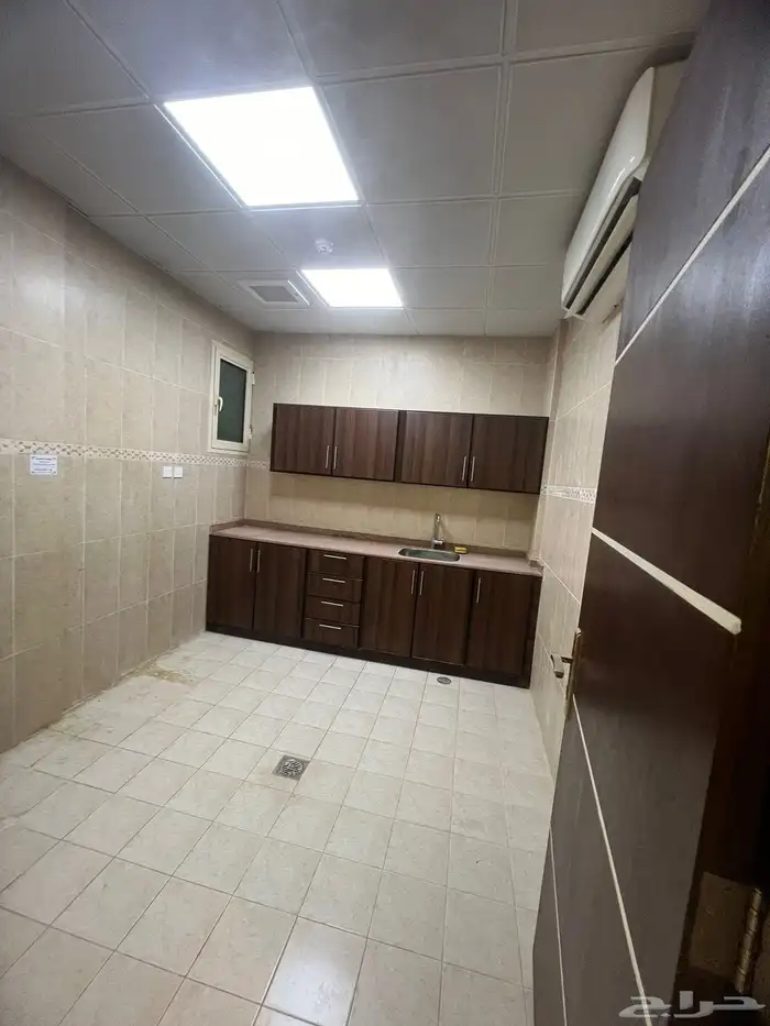 شقق للايجار في عمارة بالمونسية 5