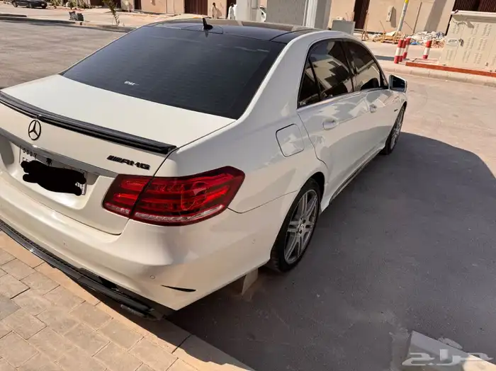 Mercedes 2010 E300 AMG KIT 1