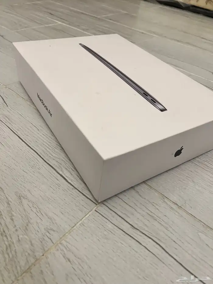 ماك بوك أير 7