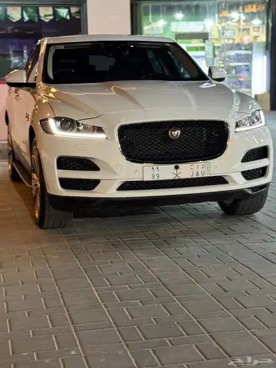 جاكوار اف بيس 6