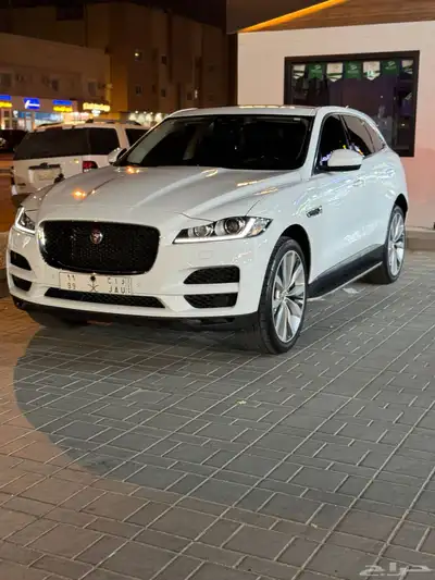 جاكوار اف بيس 5