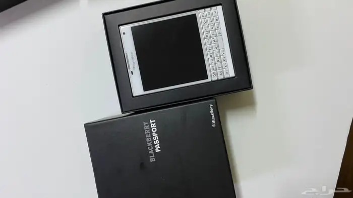 جوالات بلاك بيري Q10-Q20 Q 30 51