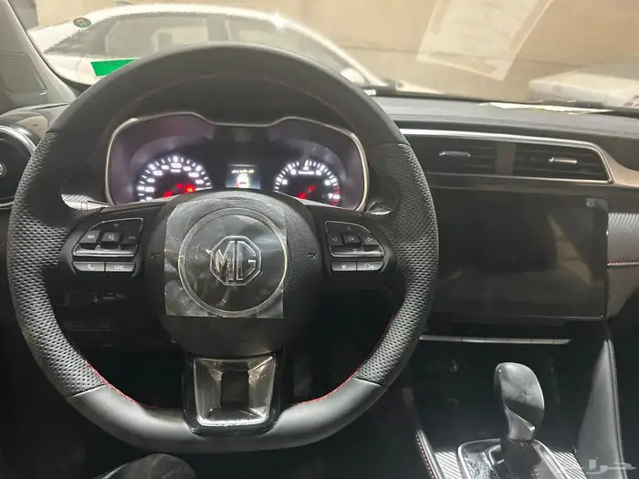 ام جي zs نص فل 2025 5