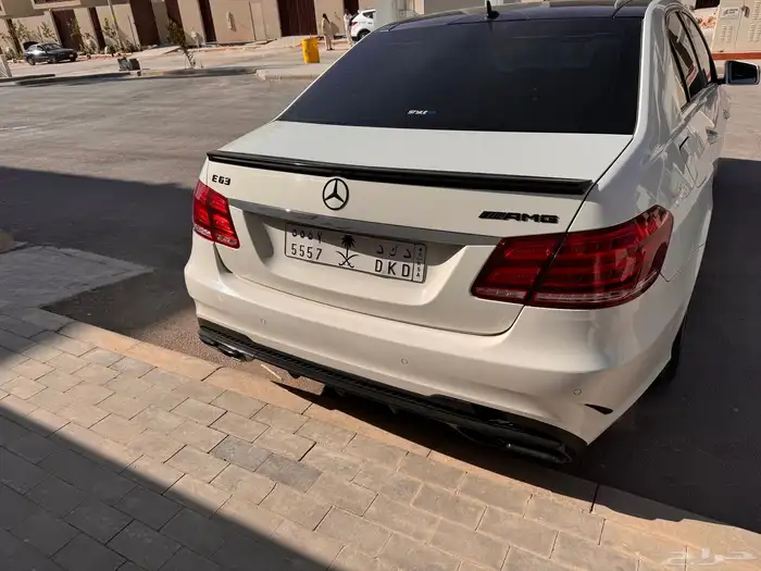 Mercedes 2010 E300 AMG KIT 3