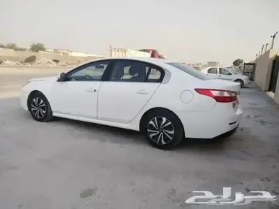 للبيع رينو سافران 4 سلندر موديل 2012 1