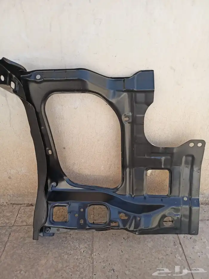 قطع غيار هايلوكس دبل وعادي 2015 اصلي وكالة 3