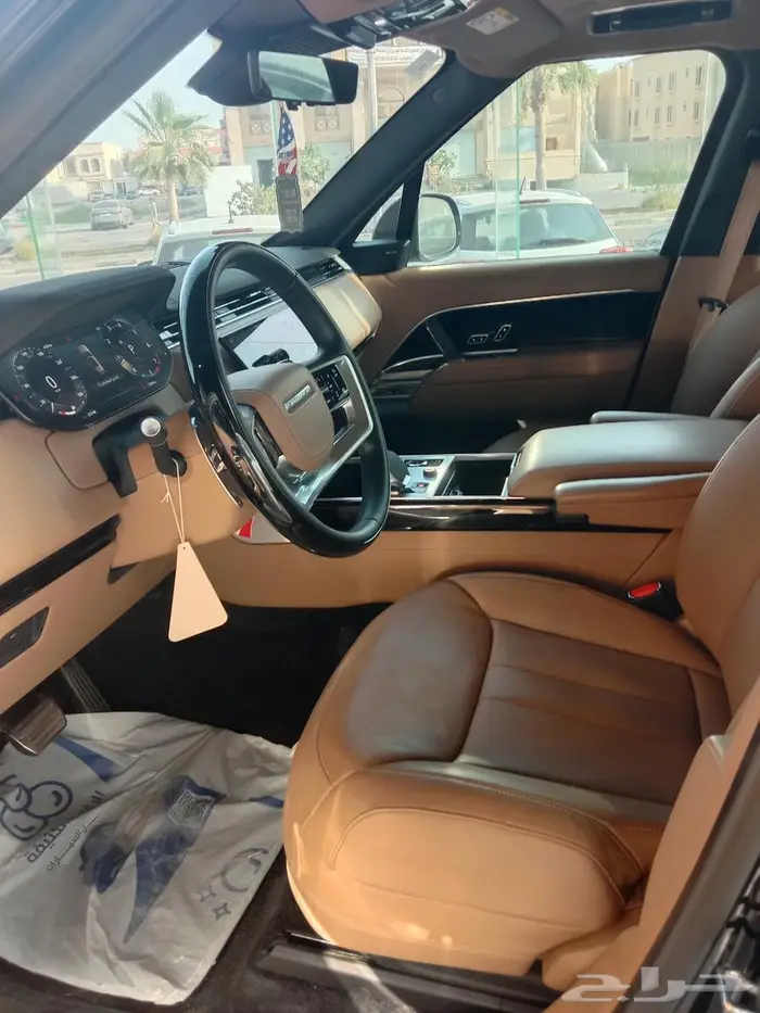 لاند روفر رنجروفر 2023 HSE قطري عرض خاص 650 ماشي 34000 5