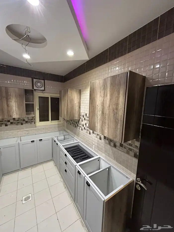 مطابخ الصاج والامنيوم وخشب تفصيل حسب الطلب 22