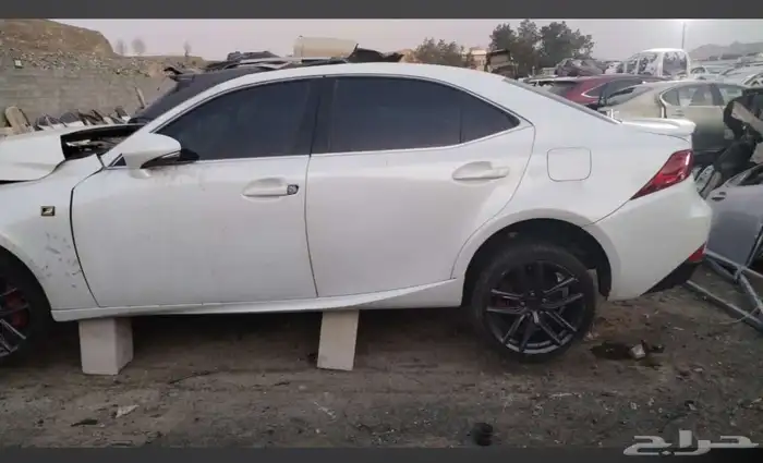 لكزس is350 تشليح 1