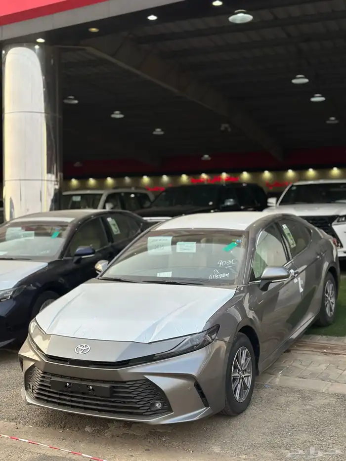 كامري E 2025 سعودي 0