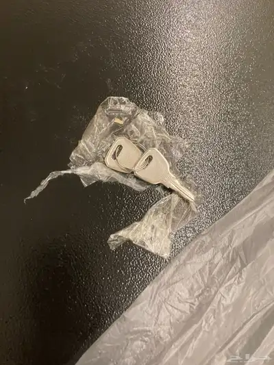 صندوق كاشير مع مفاتيح حديد كامل وقوي جدا  وقديم 8