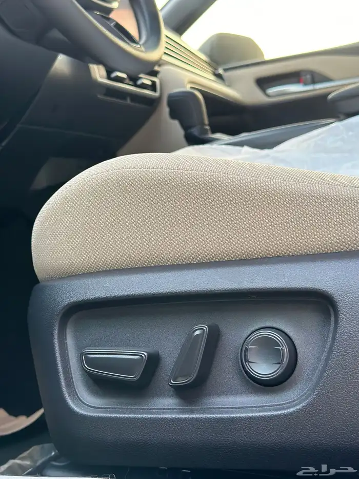 كامري E 2025 سعودي 6