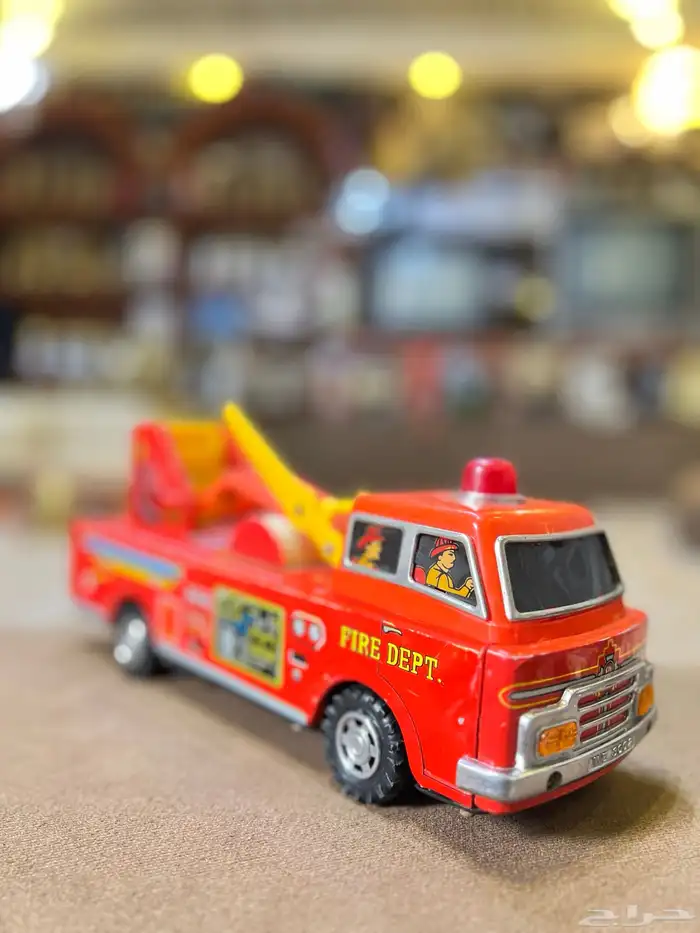 لعبة صاج حديد الدفاع المدني تيوانية قديمة 3