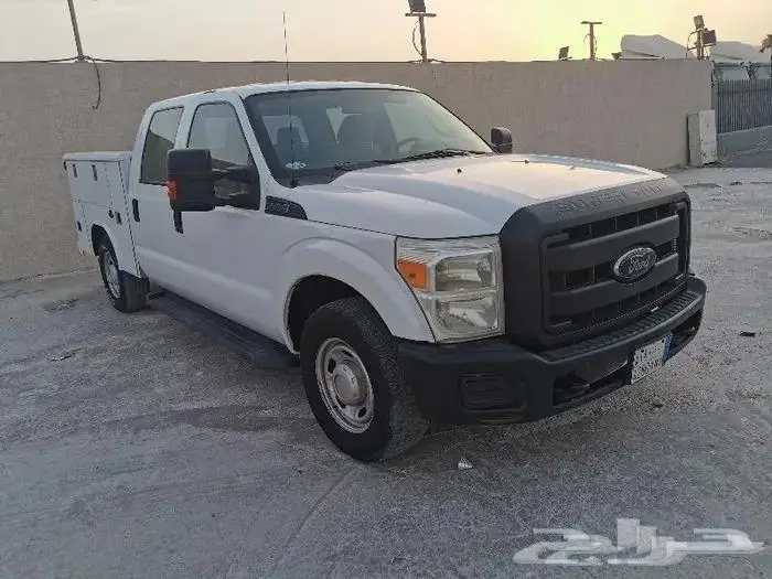 للبيع فورد F350 موديل 2013 ماشي قليل 11