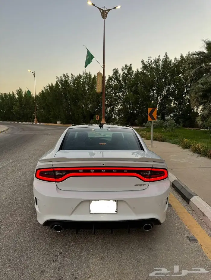 للبيع دوج تشارجر SRT 15