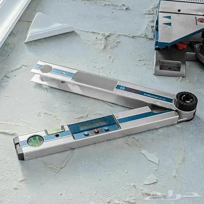 BOSCH مقياس زاوية ام اف 220 4