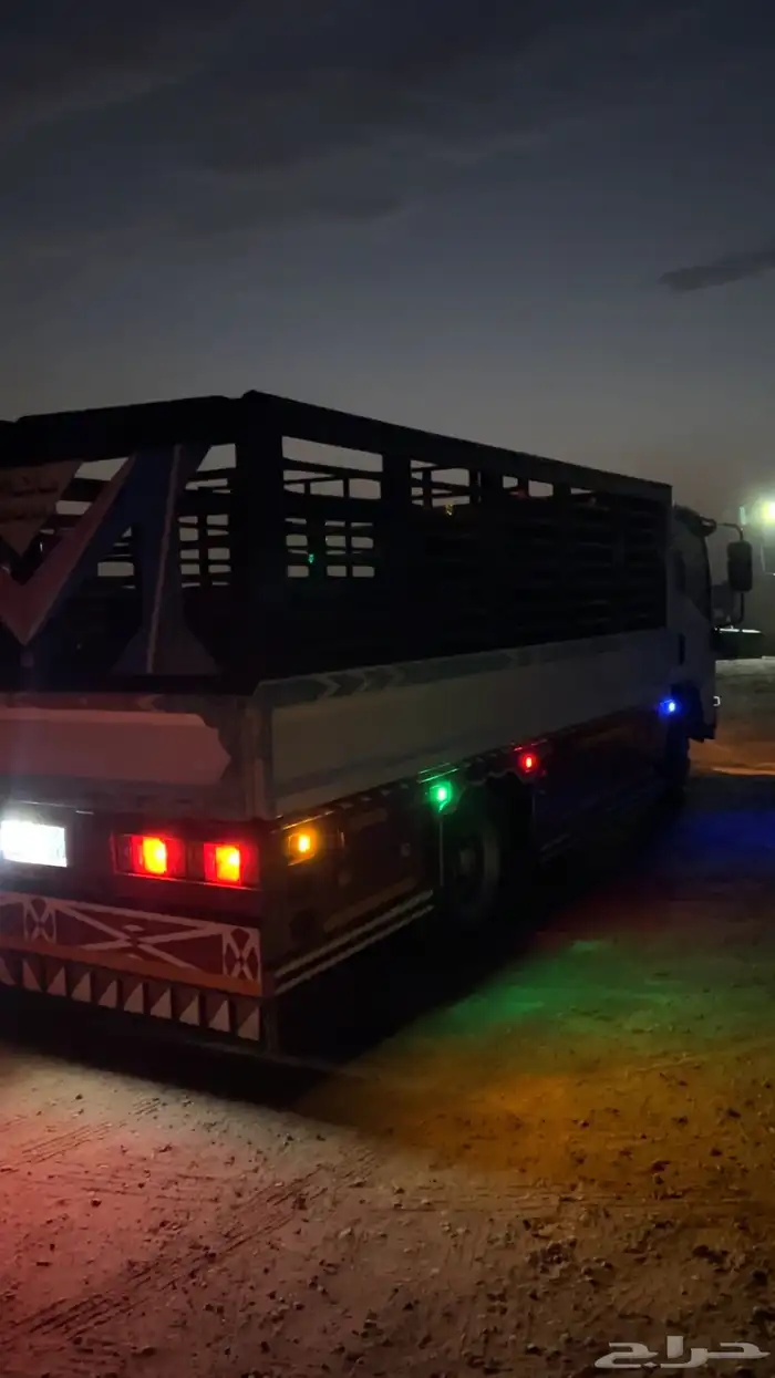 ديناالرياض لنقل الحلال والعفش والبضائع في جميع انحاء المملكه 6