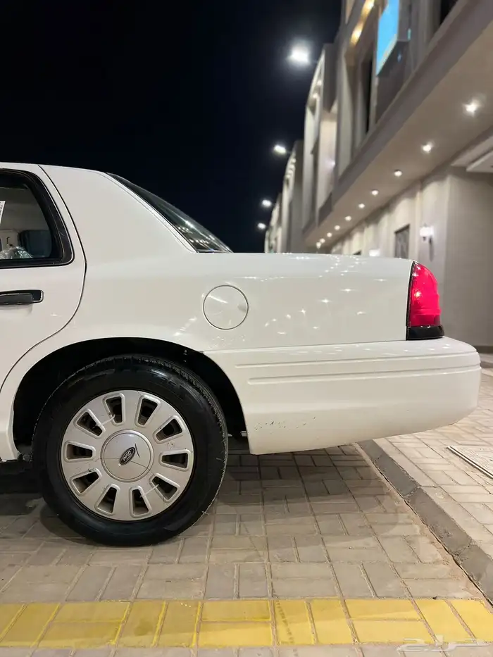 فورد بوليسي 2009 بوليسي (تم البيع) 5