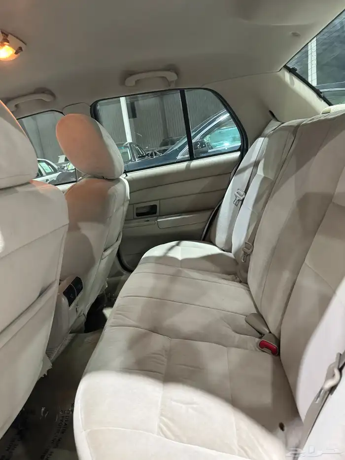 فورد فكتوريا 2011 سعودي 19