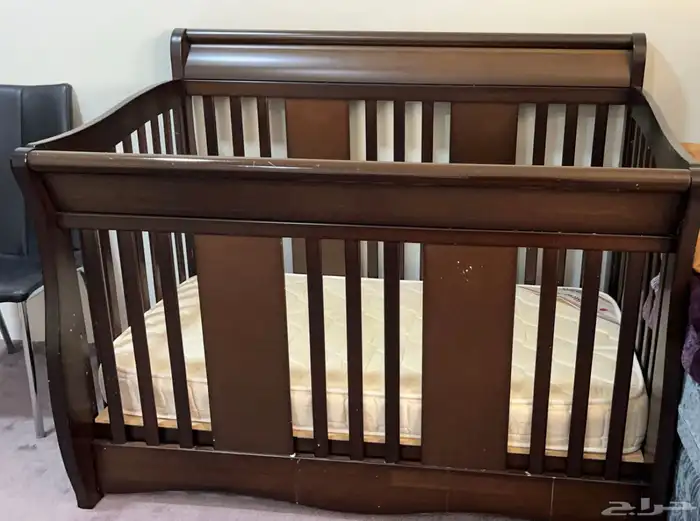 سرير اطفال من سنتر بوينت. بالخبر   الشرقيه 0