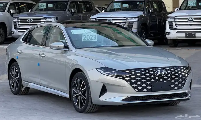 هونداي ازيرا 2023 4