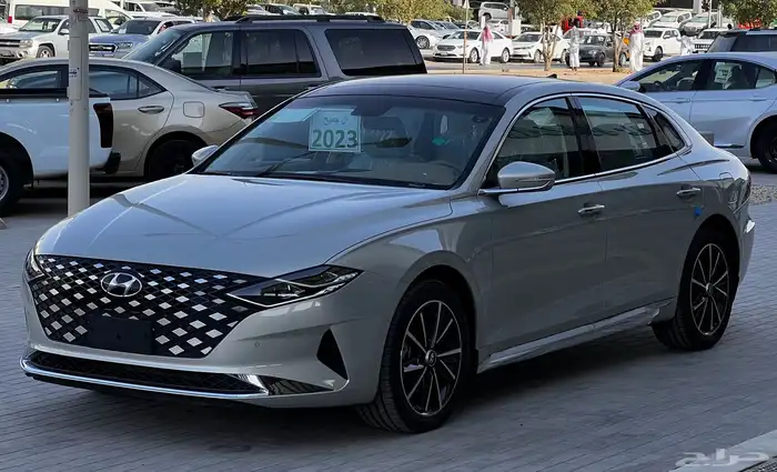 هونداي ازيرا 2023 11