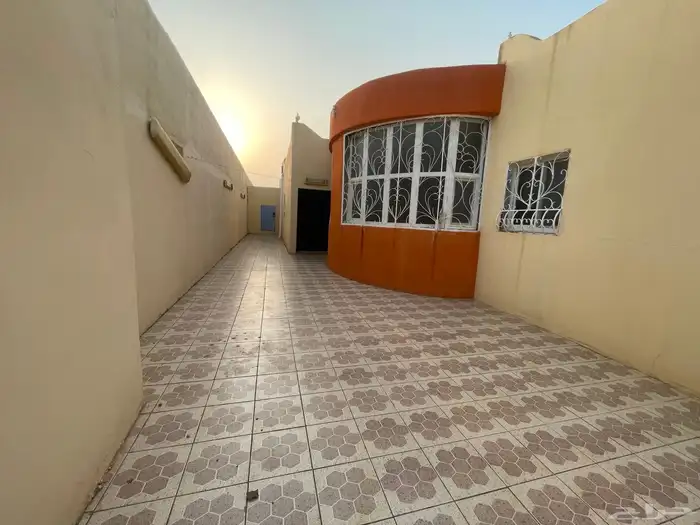 شاليه حي الكدره 3 غرف 0