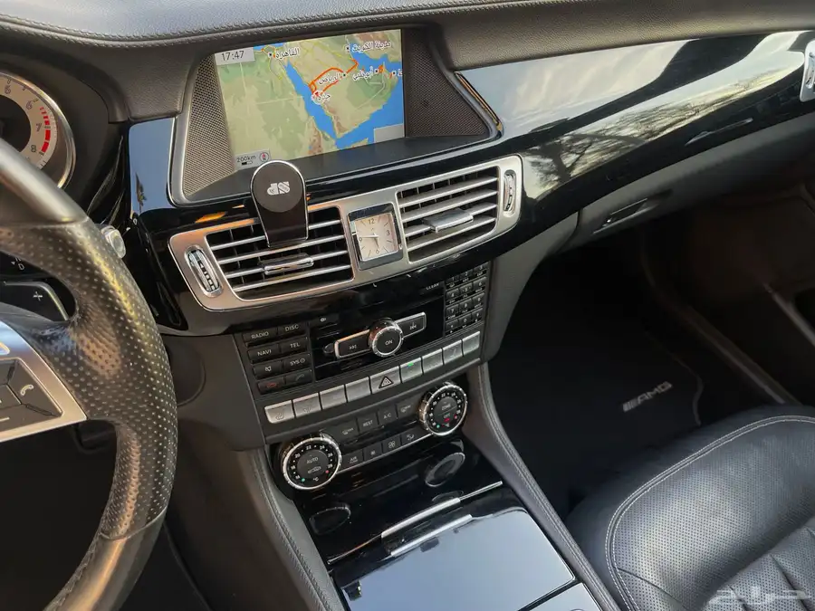 مرسيدس CLS500 مخزن اصدار خاص ونادر ( تم البيع ) 37