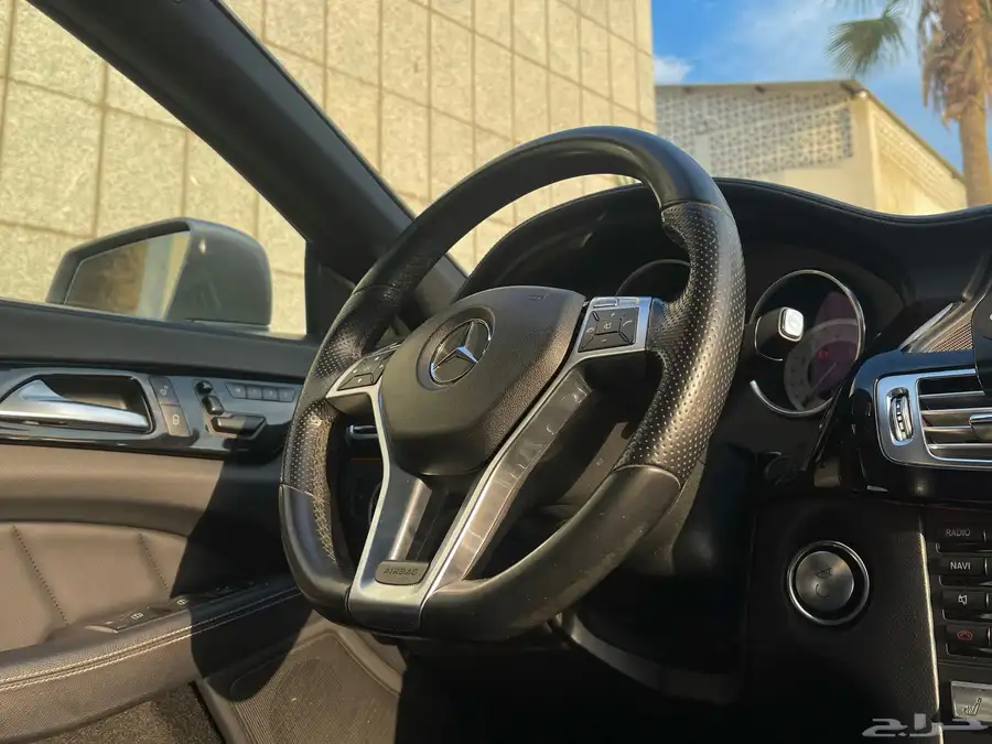 مرسيدس CLS500 مخزن اصدار خاص ونادر ( تم البيع ) 55
