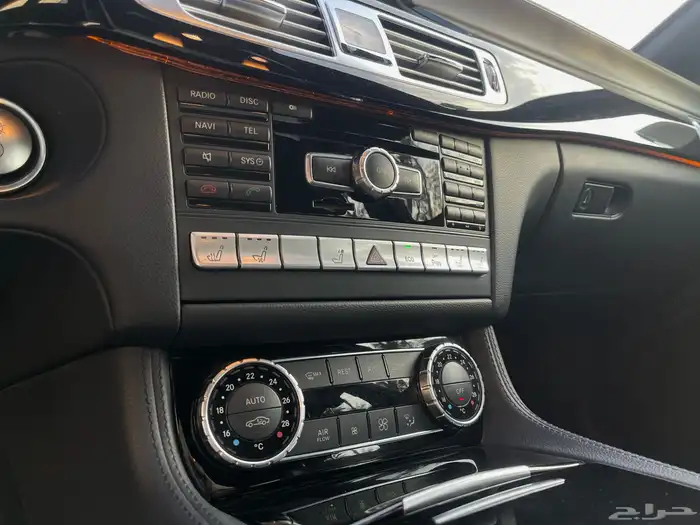مرسيدس CLS500 مخزن اصدار خاص ونادر ( تم البيع ) 39