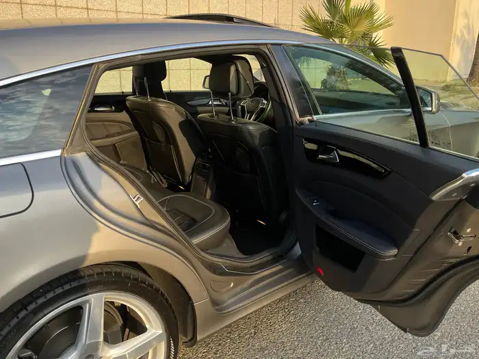 مرسيدس CLS500 مخزن اصدار خاص ونادر ( تم البيع ) 68