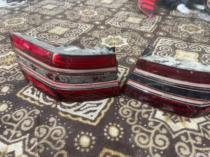 قطع غيار جنسس G80 تشليح 5