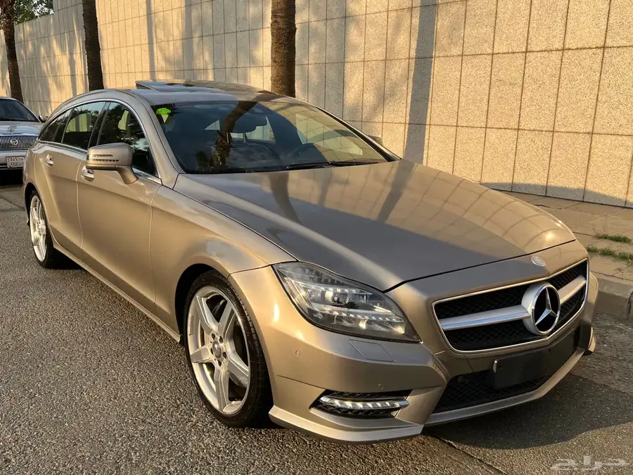 مرسيدس CLS500 مخزن اصدار خاص ونادر ( تم البيع ) 0