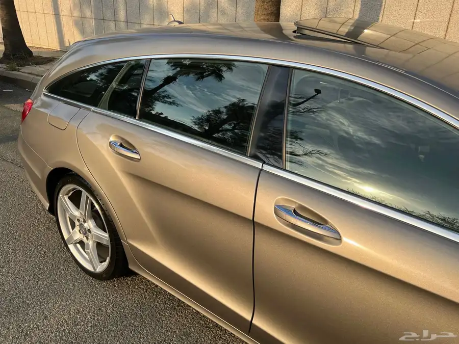 مرسيدس CLS500 مخزن اصدار خاص ونادر ( تم البيع ) 15