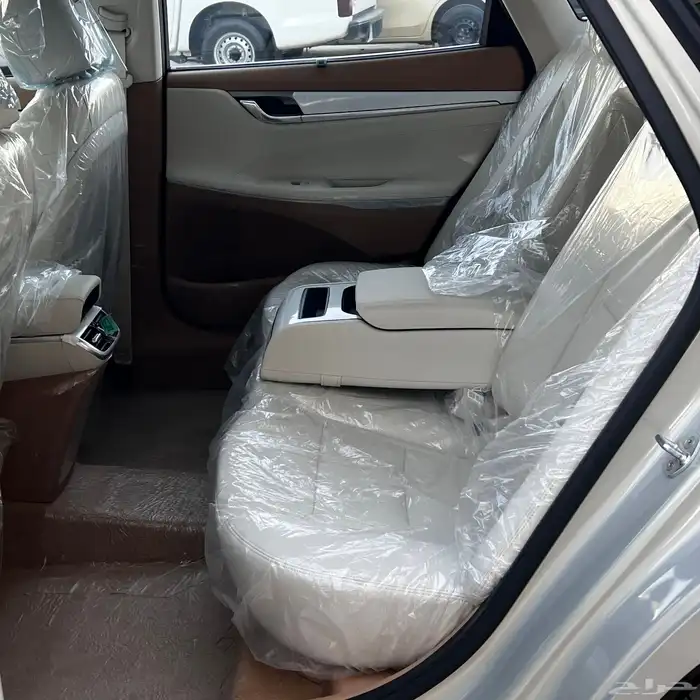 هونداي ازيرا 2023 5