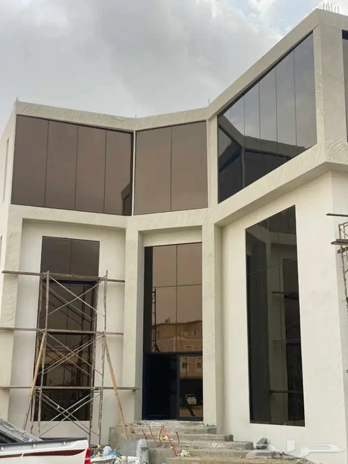 زجاج سكريت محايل عسير 9