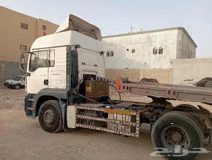 تريله لوبد لتحميل المعدات شقراء 1