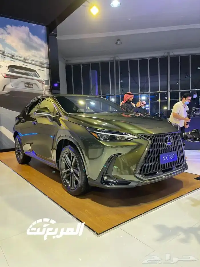 جنوط لكزس NX 350 مقاس 20 اصلي وكالة موديل 2024 5