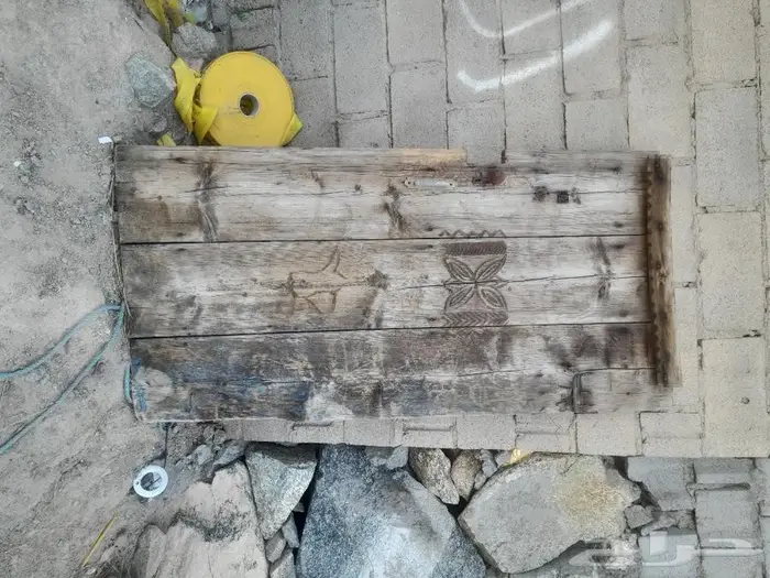 باب اثري 0