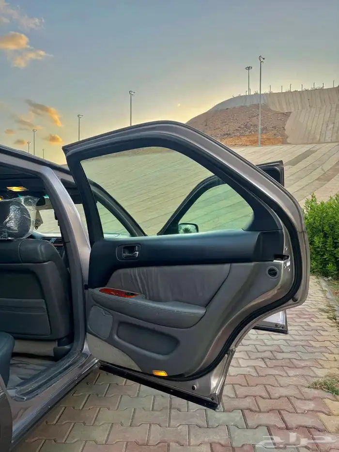 لكزس سعودي Ls 400 ( مباع ) 52